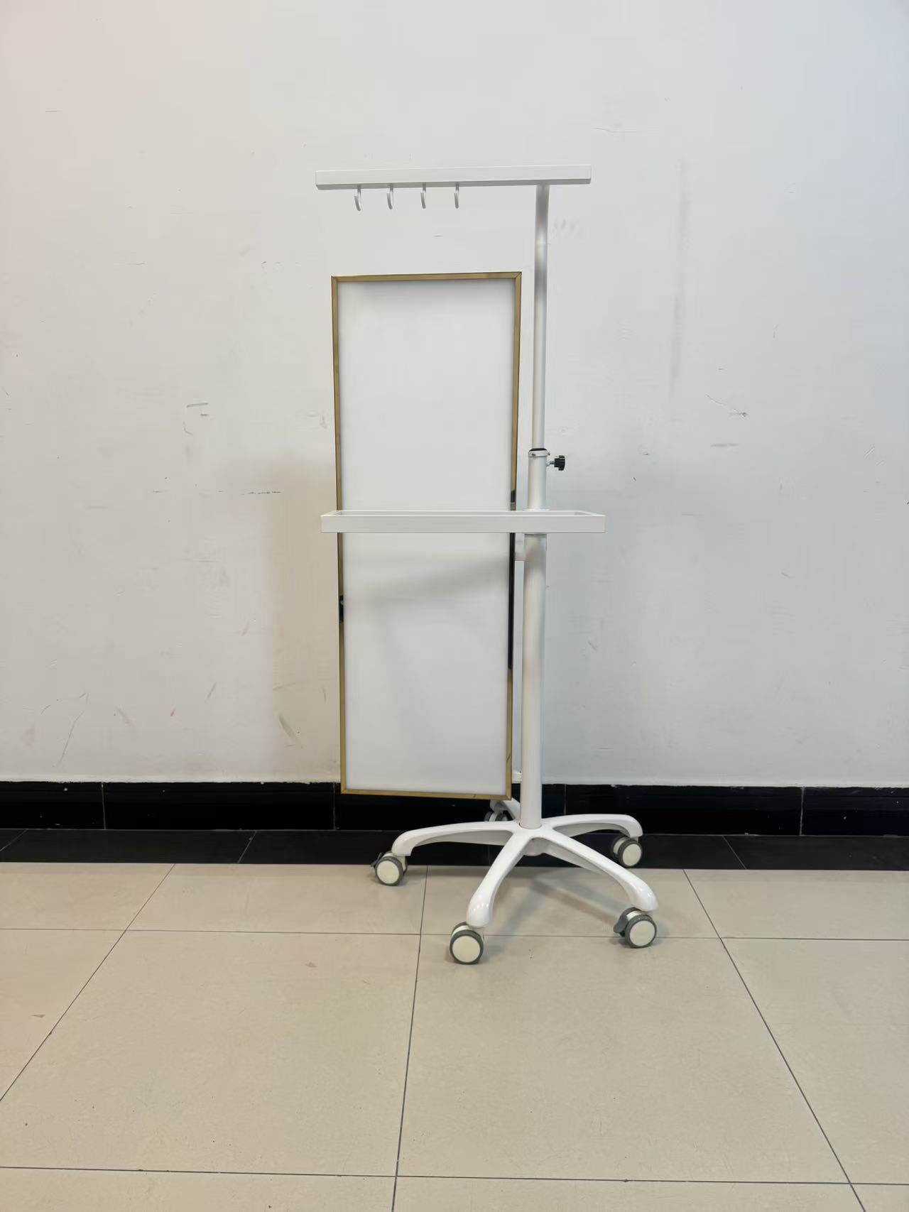 04f288e6d99aa7b74a712204655d329b